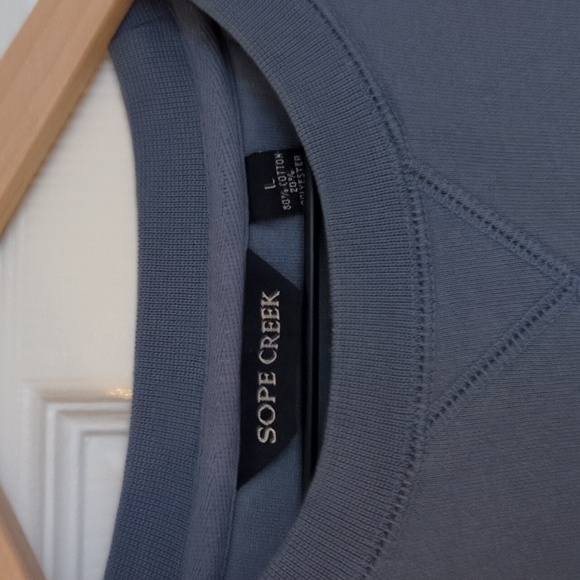 White Elephant Nantucket Island Sweatshirt - Picture 5 of 5